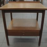 592 2303 LAMP TABLE
